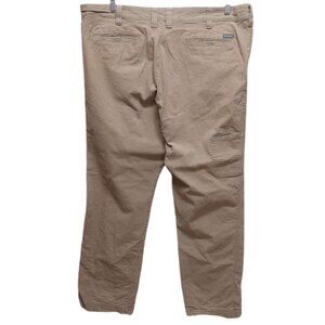 Columbia Khaki Light Weight Men's size 40/34 Hiking Pants